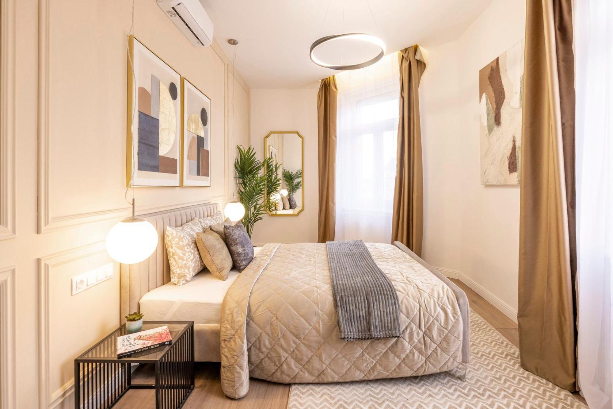 Luxury & Classy Central Apartment With 3Bedrm, 2Bathrm Budapest Exterior photo